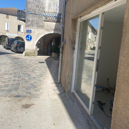 Logement Tout Equipe Layrac Eksteriør billede