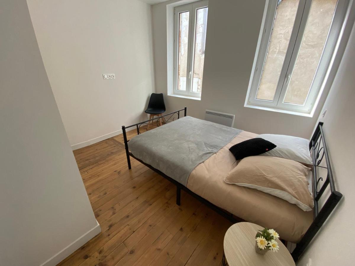 Logement Tout Equipe Layrac Eksteriør billede