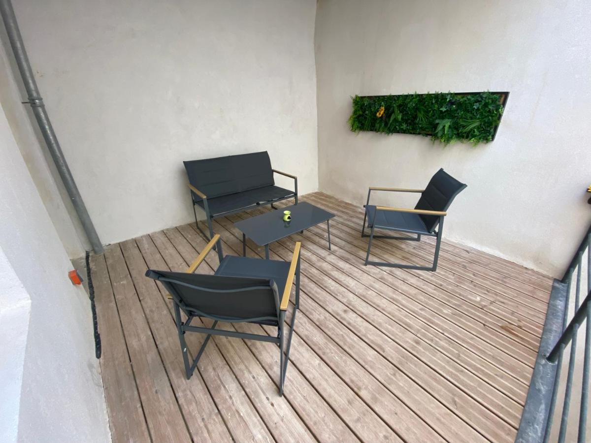 Logement Tout Equipe Layrac Eksteriør billede